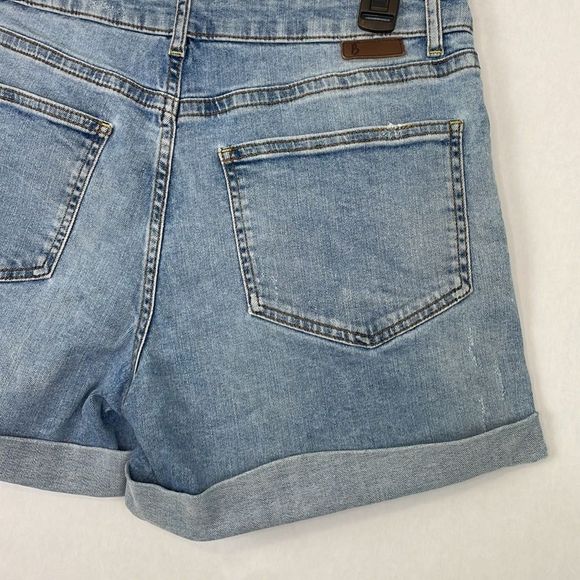 Boden Light Wash Distressed Mid Rise Rolled Cuff Denim/Jean Shorts. Size 6. - Picture 8 of 11